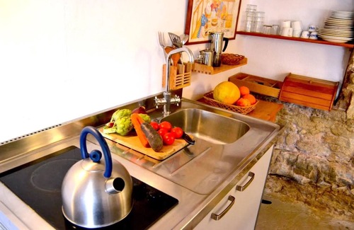 Castelltercol Apartment | Apartment 'Casa Cueva De Piedra' with Mountain View, Shared Pool and Wi-Fi