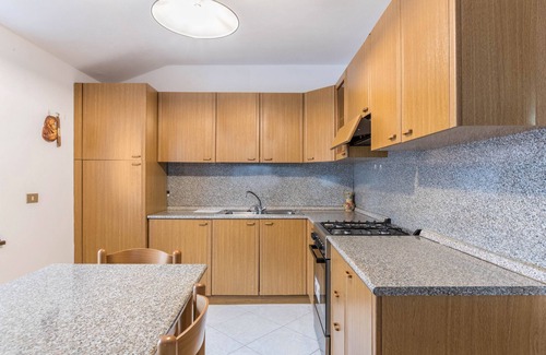 Baselga di Pine Apartment | Apartment 'Casa Ravanelli 1' with Mountain View, Shared Terrace and Balcony