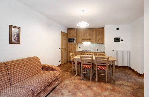 Santa Caterina Valfurva Apartment | Apartment 'Casa Michela Bilocale 2' with Mountain View, Shared Terrace and Wi-Fi