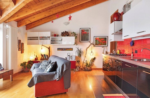 Sondrio Apartment | Apartment 'Casa Vacanze Il Mandala' with Mountain View, Garden & Wi-Fi