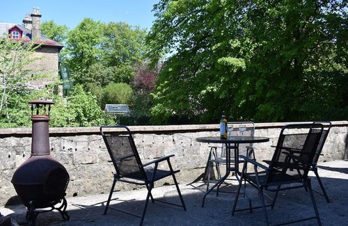 Buxton Apartment | Apartment close to Pavilion gardens