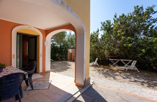 Sas Linnas Siccas Apartment | Apartment "Cuore" close to the Beach with Garden & Wi-Fi