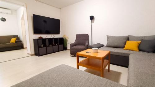 Bili brig Apartment | Apartment Dado