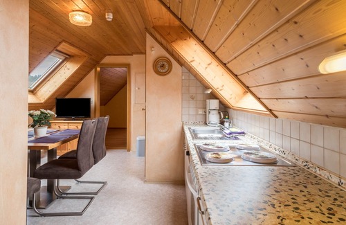 Tettnang Apartment | Apartment “Dahlie” on Farm close to Lake Constance with Terrace, Garden & Pool