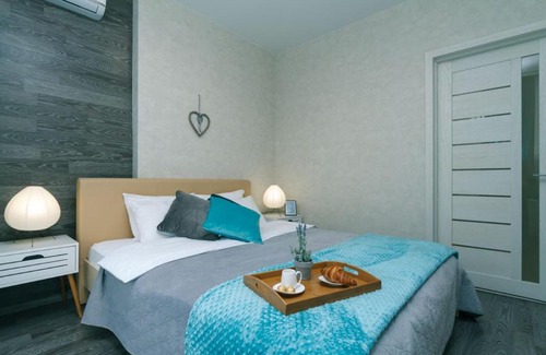 Pozniaky Apartment | Apartment De Luxe on Dragomanova