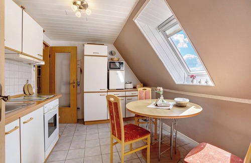 Rabenkirchen-Faulueck Apartment | Apartment 'Simonsen' with Separate Terrace, Shared Garden and Wi-Fi