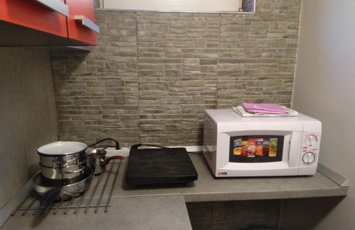 Lisicji Potok Apartment | Apartment Dedinje - Free WiFi Free Street Parking - 60 sqm 646 sqft - Entire APT