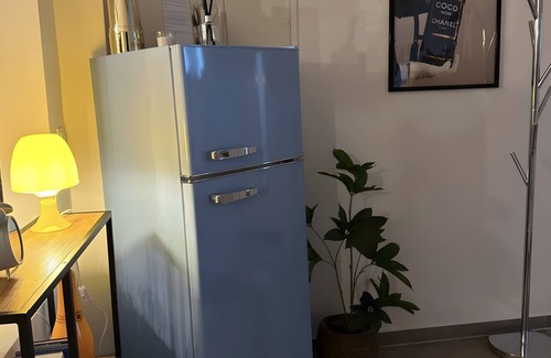 Duisburg Sud Apartment | Apartment 'Deluxe Apartement Mit Terrasse' with Shared Terrace and Wi-Fi