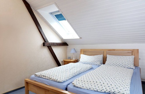 Lemkendorf Apartment | Apartment "Dörpskieker" with balcony on a beautiful farm