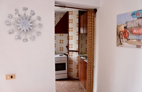 Punta Grossa Apartment | Apartment Erica in charming villa with sea view, 2 minutes from the beach