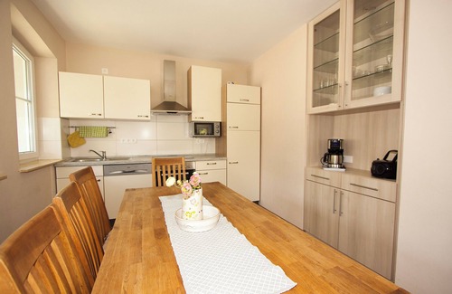 Gellinghausen Apartment | Apartment Eichhagen, 75 sqm, 2 bedrooms, terrace, max. 4 persons + 1 child in a crib