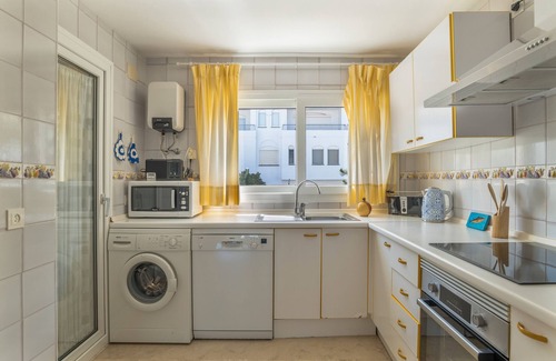 Atlanterra Apartment | Apartment 'Del Mar' with Sea View, Wi-Fi and Air Conditioning