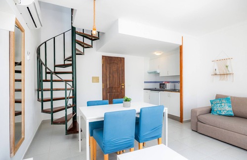 Cala d'Or Apartment | Apartment "Felipe 2-3" with Pool, Wi-Fi & Terrace