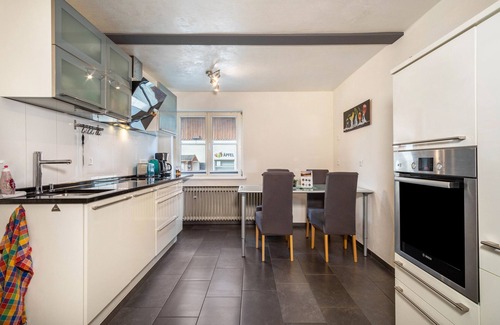 Ravensburg Apartment | Apartment 'Ferienwohnung Mit Balkon' with Shared Garden, Balcony and Wi-Fi