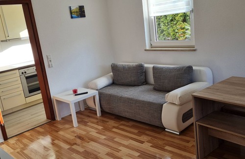 Aulendorf Apartment | Apartment 'Ferienwohnung Dreher' with Shared Garden and Wi-Fi