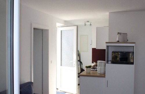 Borkum Apartment | Apartment 'Ferienwohnung Sanddorn' with Private Terrace and Wi-Fi