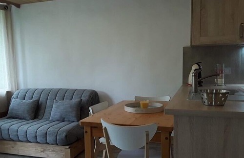 Cohennoz Apartment | Apartment for 4 people with separate bedroom