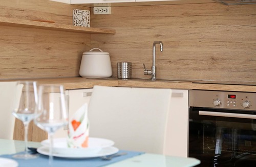 Grebastica House | Apartment for 4 persons + 2 children approx. 100 m² in Grebastica, Dalmatia (Šibenik-Knin County)