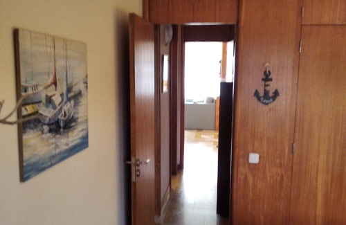 Lanhelas Apartment | Apartment for 6 guests - View of sea and river- 200 m from the