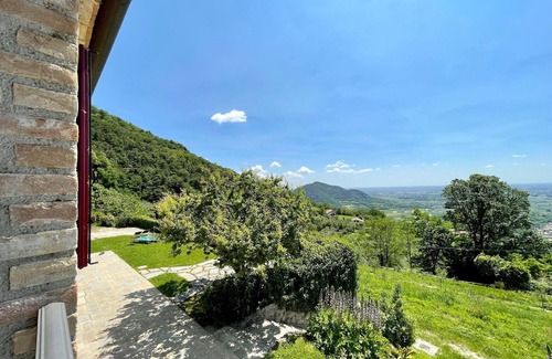 Arqua Petrarca Apartment | Apartment for 8 persons approx. 270 m² in Arquá Petrarca, Veneto (Padova Province)