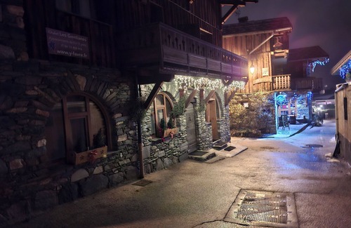 Montchavin Apartment | Apartment 8 pers MontChavin La Plagne (paradiski) ski in ski out + Garage