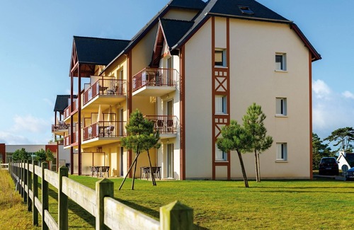 Sables-d'Or-les-Pins Apartment | Apartment in Sables d'Or near the Beach