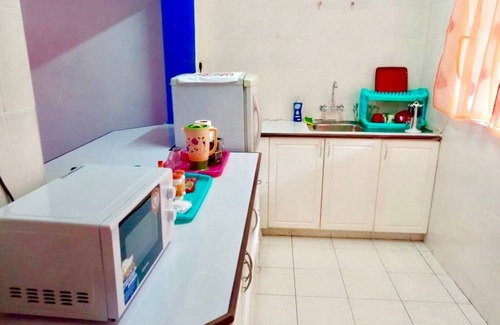 Nairobi Upper Hill Apartment | apartment,free parking,internet,spacious room,hot shower,open kitchen,security,g