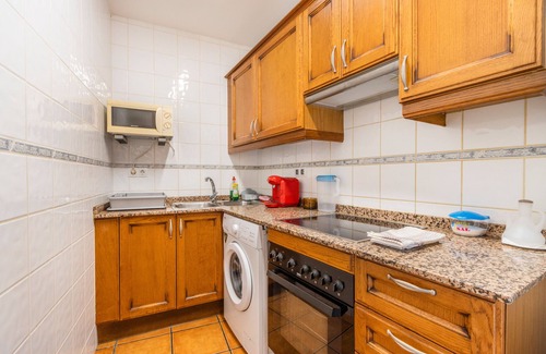 Sort Apartment | Apartment 'Garrota' with Mountain Views, Balcony, and Wi-Fi