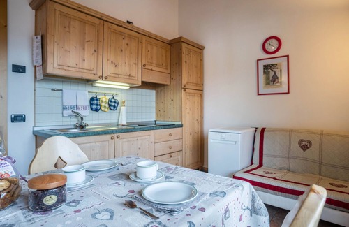 Gionghi-Cappella Apartment | Apartment 'Giongo Residence Aparthotel 203' with Mountain View, Shared Terrace and Wi-Fi