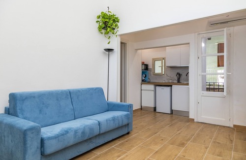 Old Town Apartment | Apartment 'Good Vibes Home' with Balcony, Wi-Fi and Air Conditioning