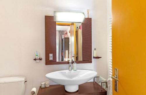 Ponte Tresa Apartment | Apartment Graziella With Pool And View - Happy Rentals