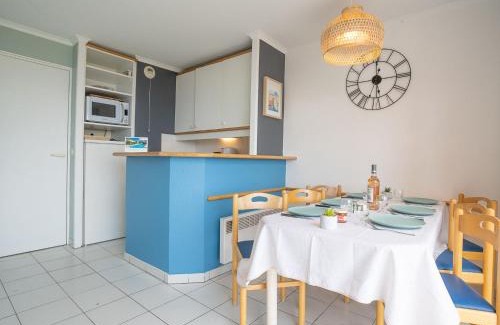 Cap Esterel Apartment | Apartment Hameau - N1 208 by Interhome