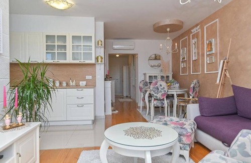 Bidol Apartment | Apartment Hani 2 - Two Bedroom Apartment With Balcony And Sea View