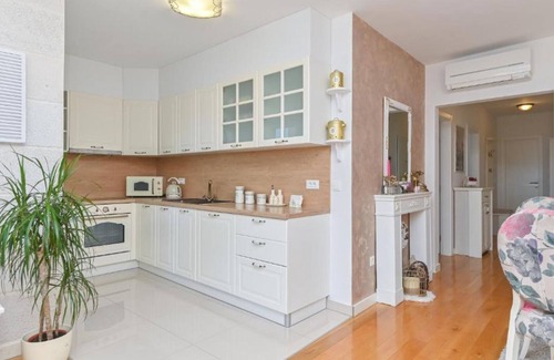 Bidol Apartment | Apartment Hani 2 - Two Bedroom Apartment With Balcony And Sea View