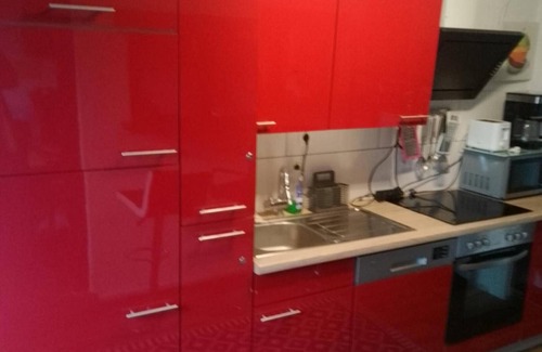 Nuttlar Apartment | Apartment 'Happy' with Mountain View, Private Garden and Wi-Fi