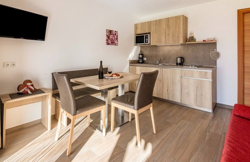 Sluderno Apartment | Apartment 'Hausergut Bonita 4' with Mountain View, Shared Garden and Wi-Fi