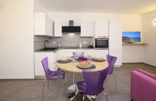 Lu Bagnu Apartment | Apartment Holiday House LeTerrazze23, Sea View, 100Mt Blue Flag Beach