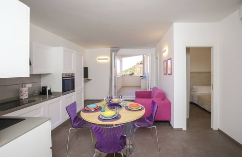 Lu Bagnu Apartment | Apartment Holiday House LeTerrazze23, Sea View, 100Mt Blue Flag Beach