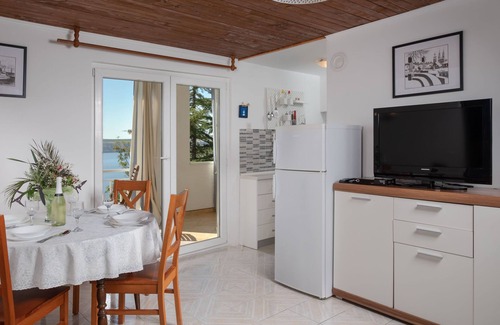 Jadranovo Apartment | Apartment Fister by Interhome