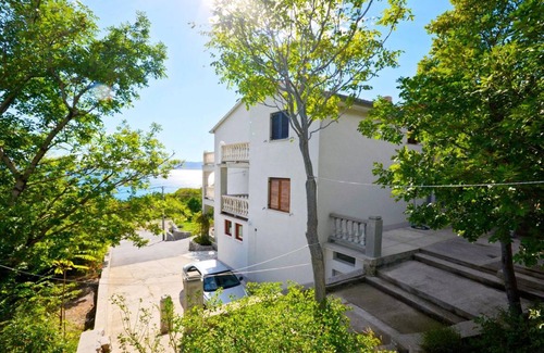 Sibinj Krmpotski Apartment | Apartment ∙ 2 bedrooms ∙ 5 guests
