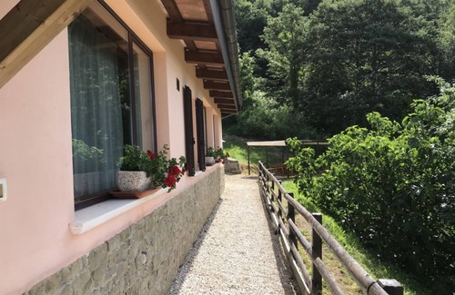 Apecchio Apartment | Apartment- Ibisco - Three Bedroom Apartment, Sleeps 10