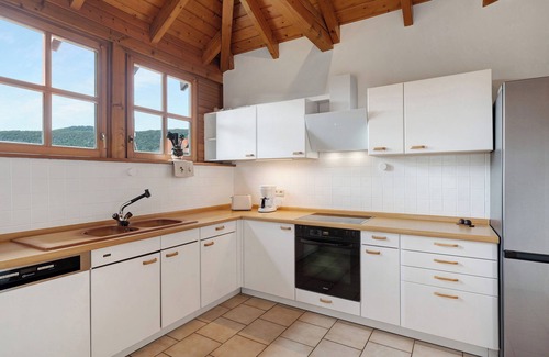 Erfweiler Apartment | Apartment 'Idyll 1' with Mountain View, Balcony and Wi-Fi