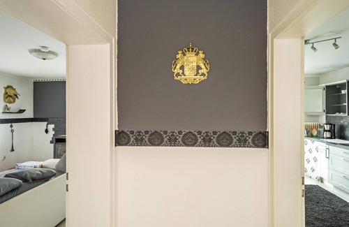 Wasserburg Apartment | Apartment “Idylle” on Lake Constance with Wi-Fi, Balcony & Garden