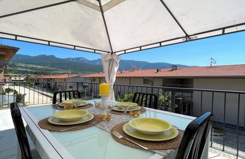 Taio Apartment | Apartment 'Il Nido Dell'Ape' with Mountain View, Private Terrace and Shared Garden