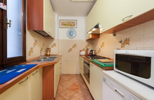 Santa Croce Apartment | Apartment in a 13th Century palace in the heart of Florence