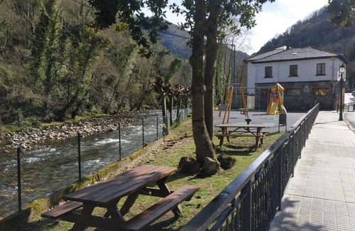 Meruja Apartment | Apartment in Belmonte de Miranda surrounded by nature