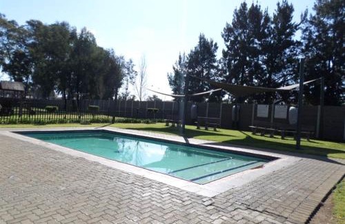 Boksburg Apartment | Apartment in Boksburg near OR TAMBO INTERNATIONAL AIRPORT