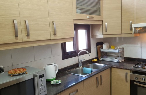 Ain Al Mraiseh Apartment | Apartment in building very quiet and well maintained