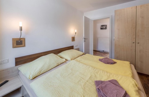 Konigsleiten Apartment | Apartment in "Chalet Central - Top CC5" near several Ski Areas with Shared Sauna