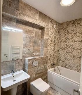 Craiova Apartment | Apartment in Decebal Residence, private parking